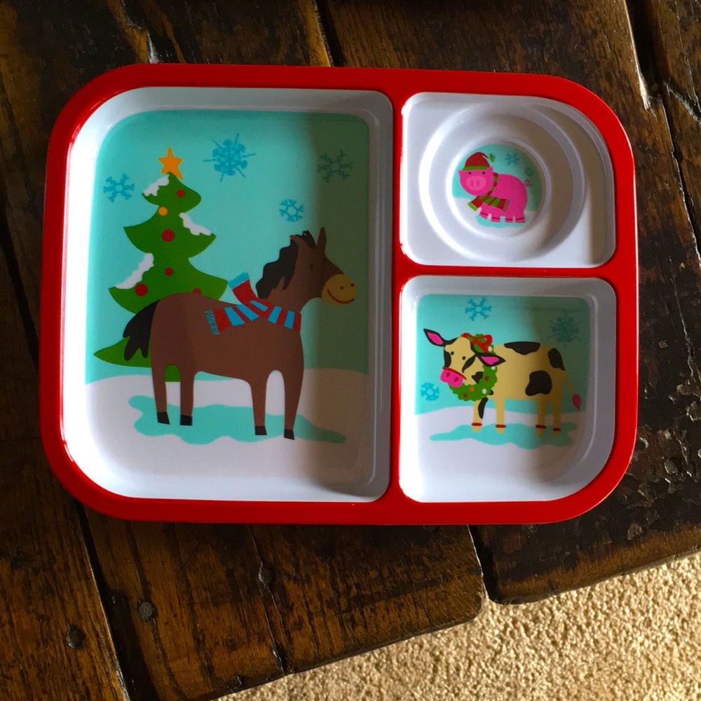 Children’s Christmas Farm theme plastic dinnerware